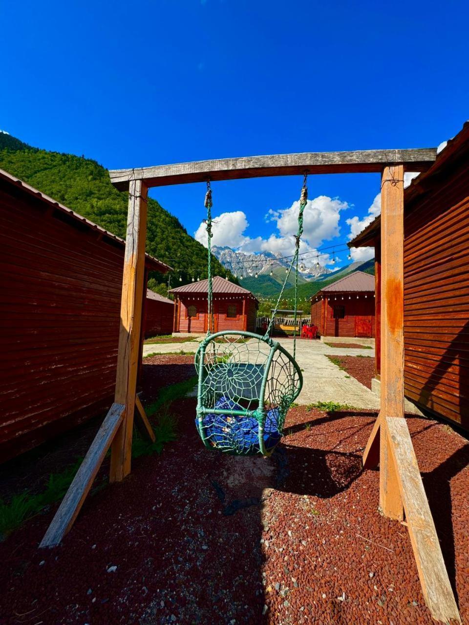 Guest House Ushba Gate Mestia Exterior photo